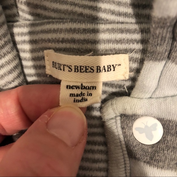 Burt’s Bees Newborn Hoodie - Picture 3 of 3